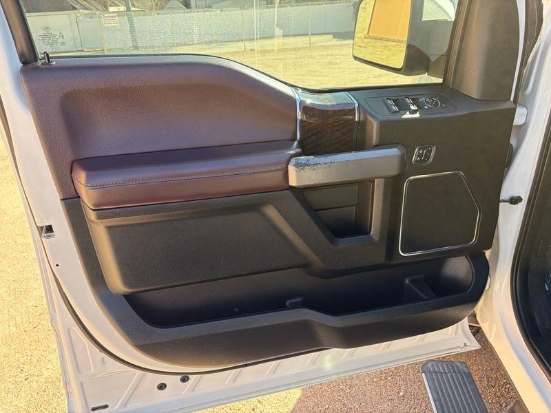 Ford F-150 4WD SuperCrew 145" King Ranch 2016