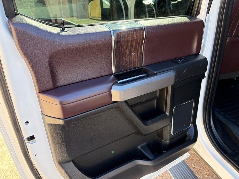 Ford F-150 4WD SuperCrew 145" King Ranch 2016