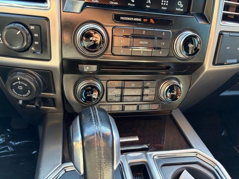 Ford F-150 4WD SuperCrew 145" King Ranch 2016