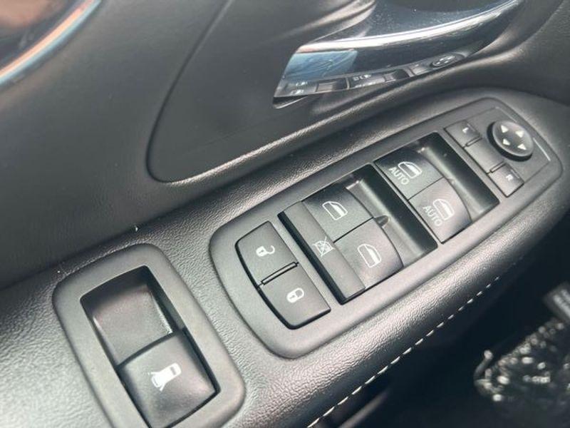 Dodge Grand Caravan SE Plus Wagon 2018