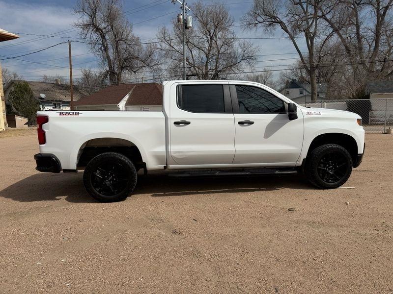 Chevrolet Silverado 1500 4WD Crew Cab 147" Custom Trail Boss 2021