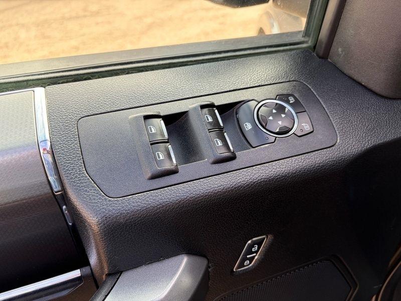 Ford F-150 4WD SuperCrew 145" Lariat 2016