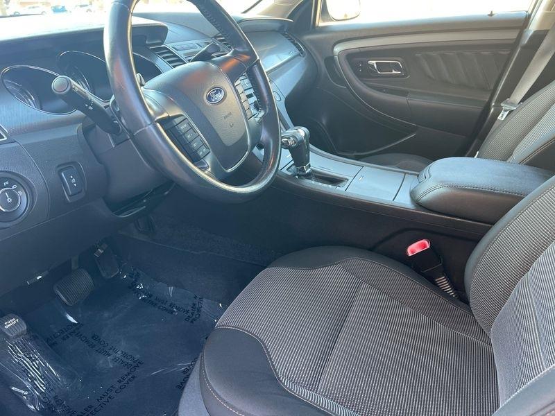 Ford Taurus 4dr Sdn SEL FWD 2010