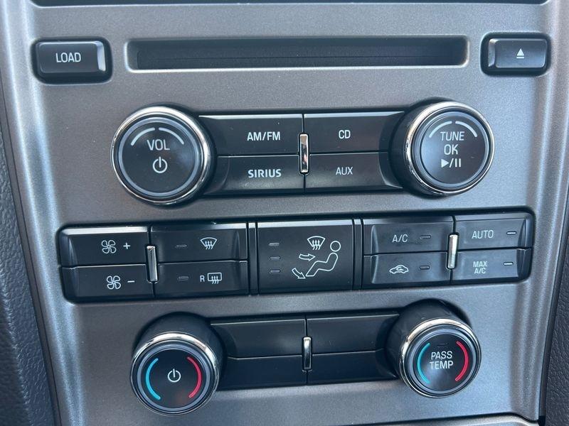 Ford Taurus 4dr Sdn SEL FWD 2010