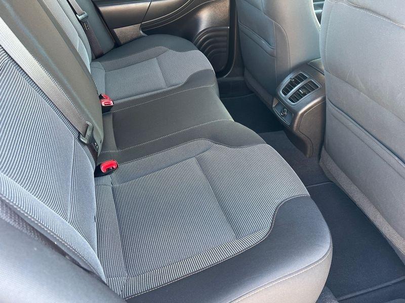 Ford Taurus 4dr Sdn SEL FWD 2010