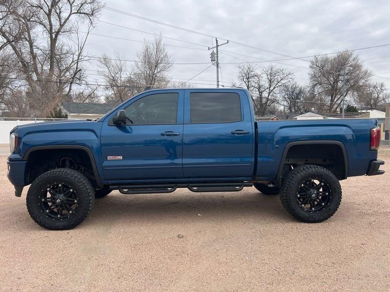 GMC Sierra 1500 4WD Crew Cab 143.5" SLT 2018