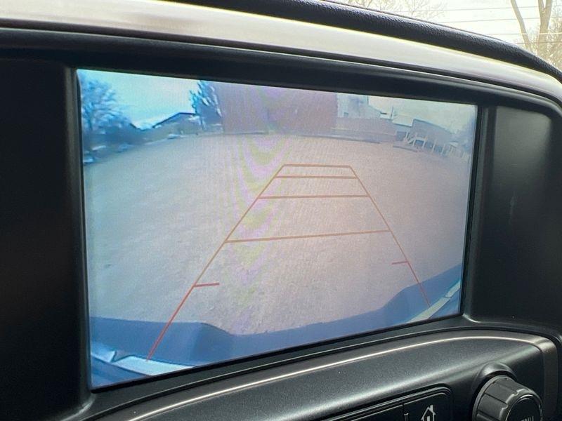 GMC Sierra 1500 4WD Crew Cab 143.5" SLT 2018