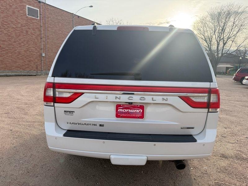 Lincoln Navigator L 4WD 4dr 2015