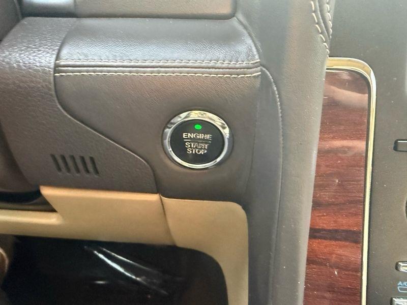 Lincoln Navigator L 4WD 4dr 2015