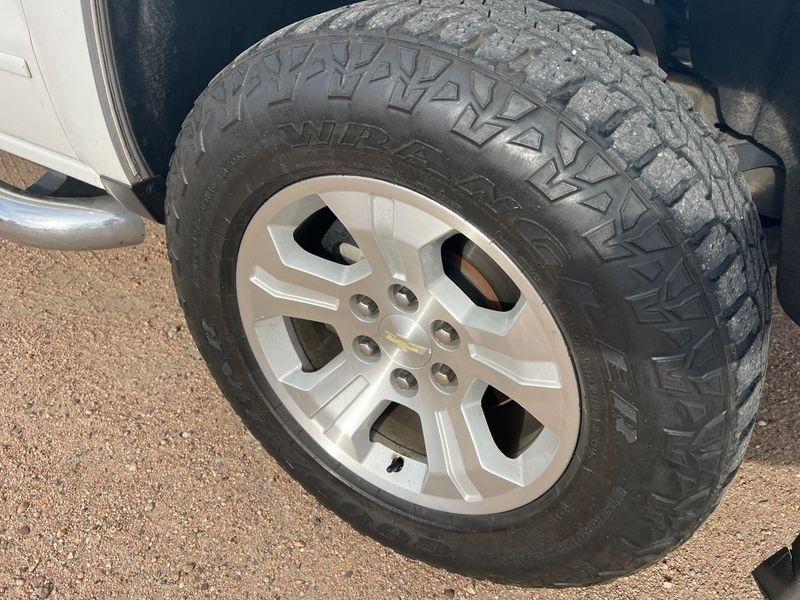Chevrolet Silverado 1500 4WD Crew Cab 143.5" LT w/2LT 2018