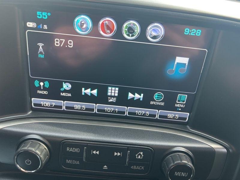 Chevrolet Silverado 1500 4WD Crew Cab 143.5" LT w/2LT 2018