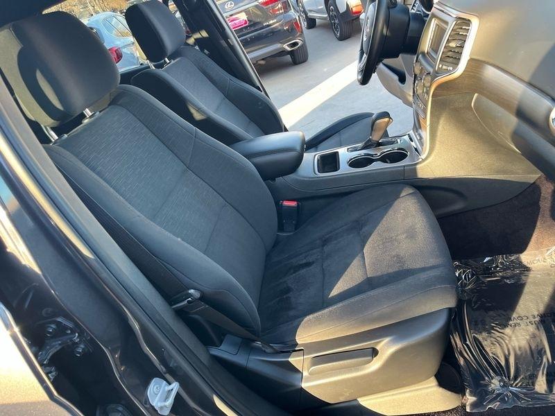 Jeep Grand Cherokee Laredo 4x4 2017