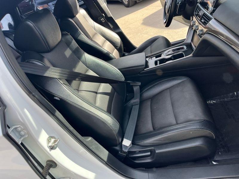 Honda Accord Sedan Sport 2.0T Auto 2019