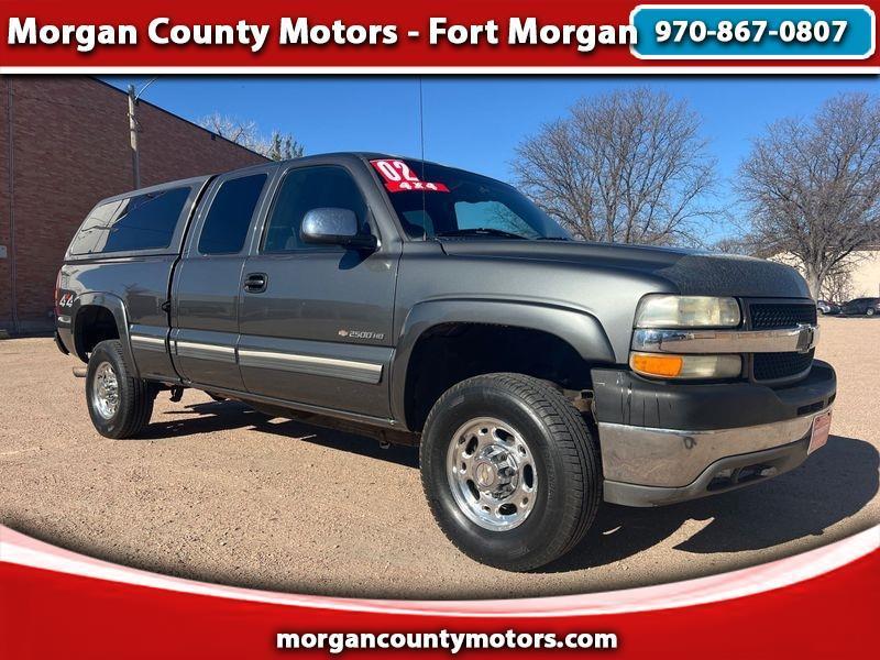 Chevrolet Silverado 2500HD Ext Cab 143.5" WB 4WD LS 2002