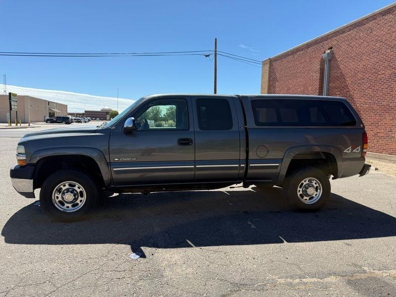 Chevrolet Silverado 2500HD Ext Cab 143.5" WB 4WD LS 2002
