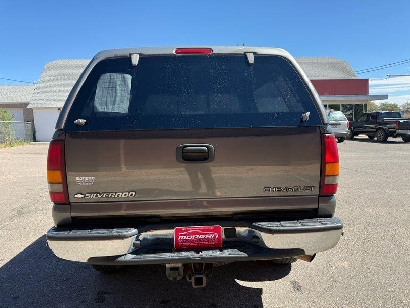 Chevrolet Silverado 2500HD Ext Cab 143.5" WB 4WD LS 2002