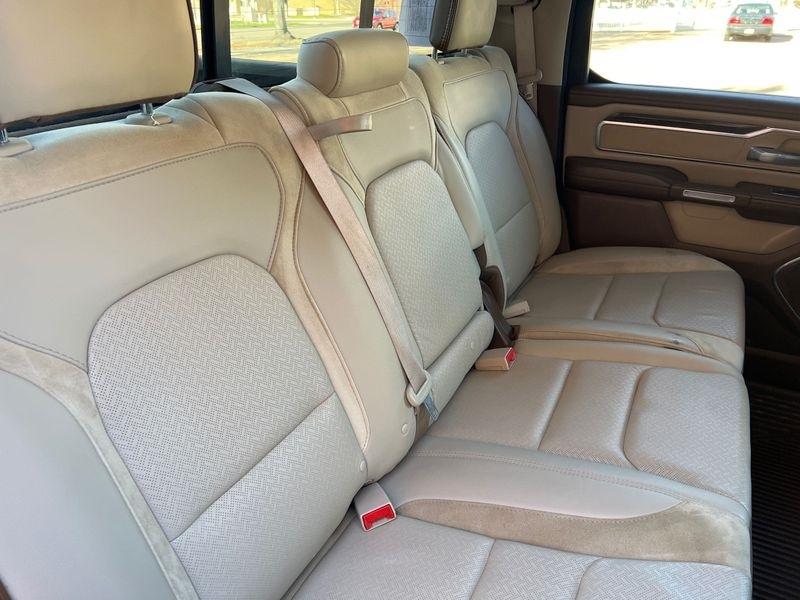 RAM 1500 Laramie 4x4 Crew Cab 5'7" Box 2019