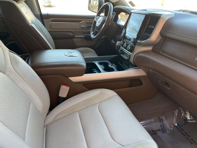 RAM 1500 Laramie 4x4 Crew Cab 5'7" Box 2019