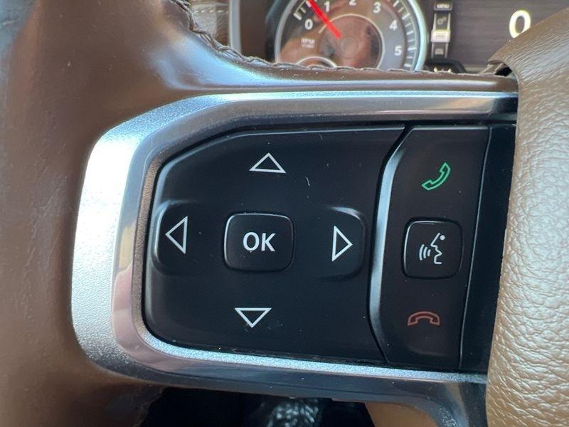 RAM 1500 Laramie 4x4 Crew Cab 5'7" Box 2019