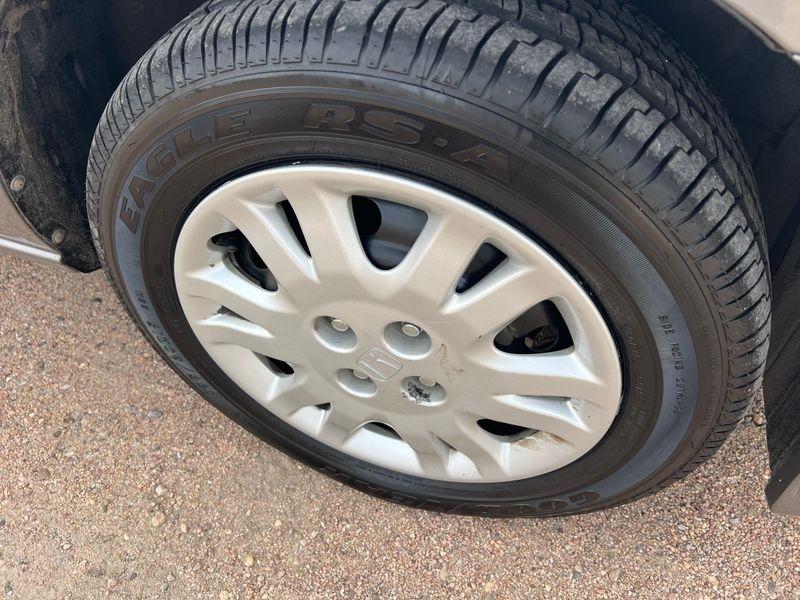 Honda Civic Sdn LX AT 2005