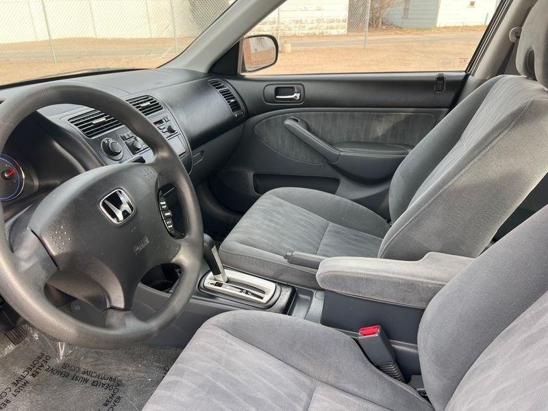 Honda Civic Sdn LX AT 2005