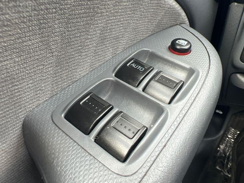 Honda Civic Sdn LX AT 2005