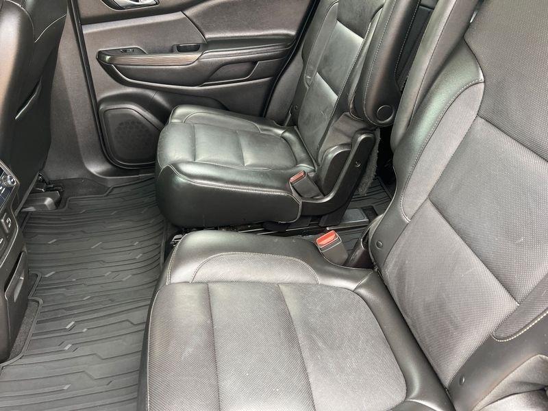 GMC Acadia AWD 4dr SLT w/SLT-1 2019