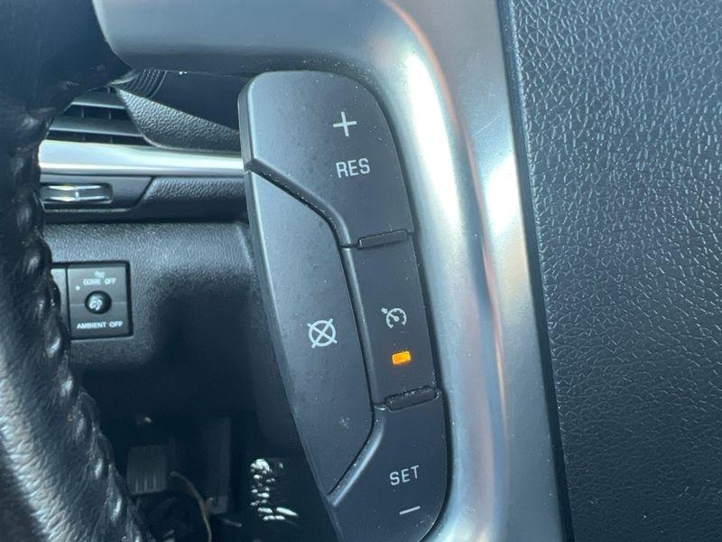 Chevrolet Traverse AWD 4dr LT w/1LT 2013