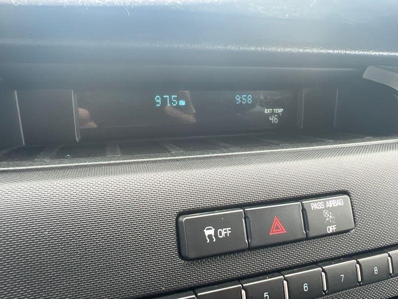 Ford F-150 4WD SuperCrew 145" Platinum 2012