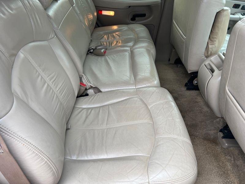 Chevrolet Tahoe 4dr 4WD LT 2001