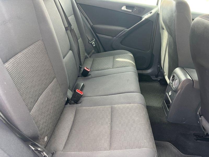 Volkswagen Tiguan 2WD 4dr Auto R-Line 2014