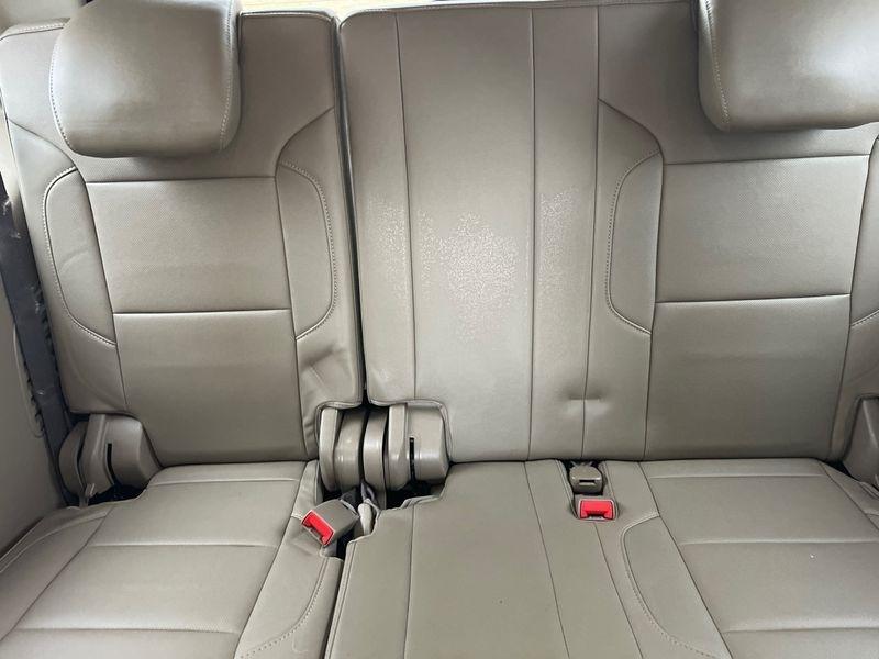 Chevrolet Tahoe 4WD 4dr Premier 2017