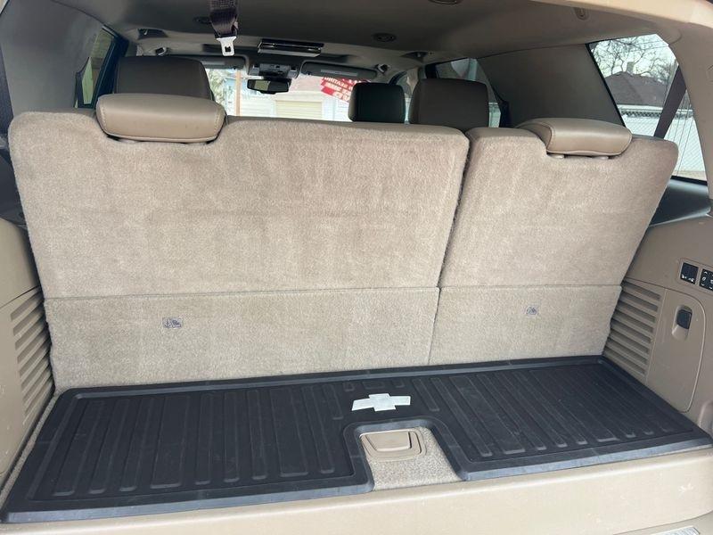 Chevrolet Tahoe 4WD 4dr Premier 2017