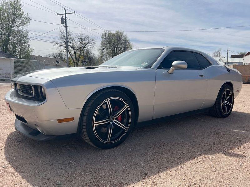Dodge Challenger 2dr Cpe SRT8 2009