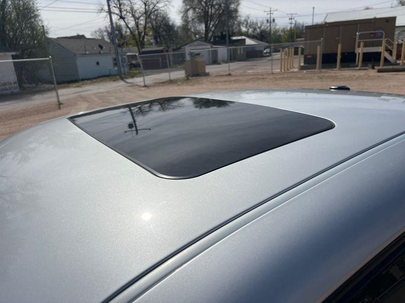 Dodge Challenger 2dr Cpe SRT8 2009