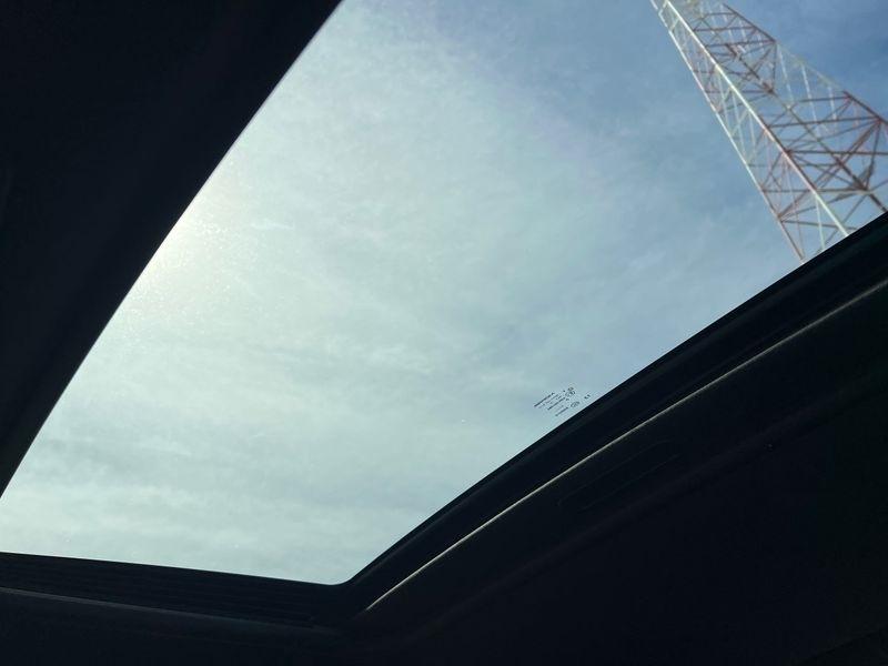 Dodge Challenger 2dr Cpe SRT8 2009