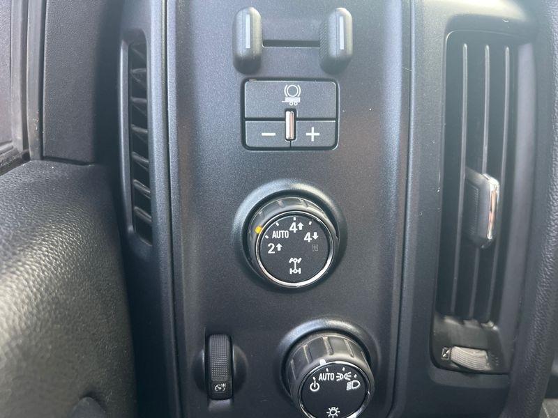 Chevrolet Silverado 1500 4WD Double Cab 143.5" Work Truck w/1WT 2014