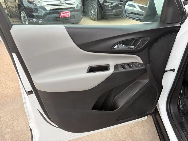 Chevrolet Equinox AWD 4dr LT w/1LT 2018