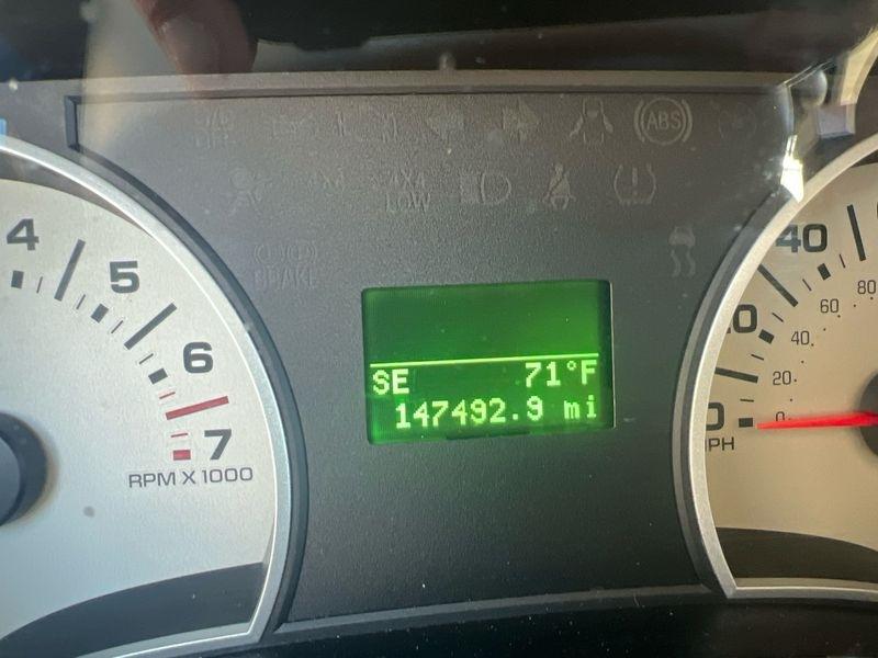 Ford Explorer 4WD 4dr Eddie Bauer 2010