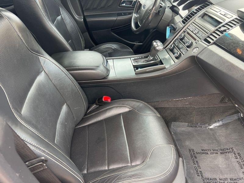 Ford Taurus 4dr Sdn Limited FWD 2011