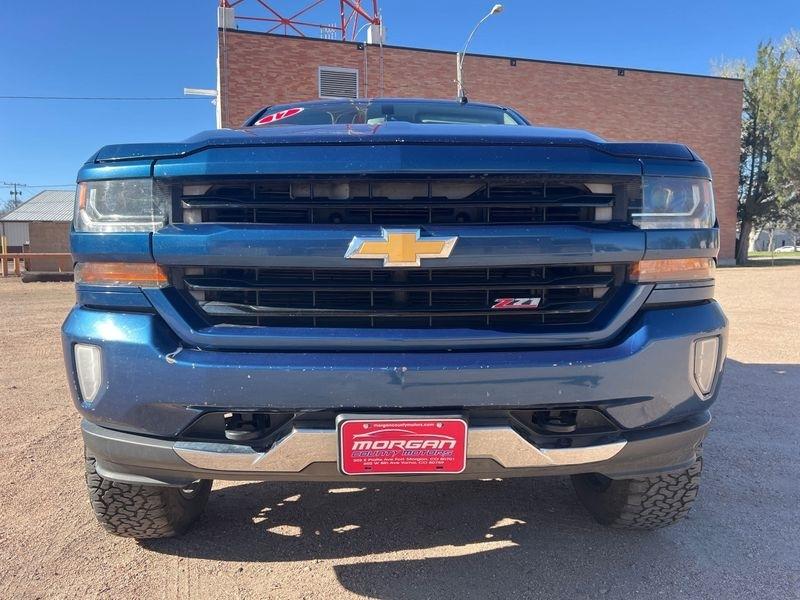 Chevrolet Silverado 1500 4WD Crew Cab 143.5" LT w/2LT 2017