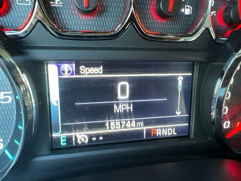 Chevrolet Silverado 1500 4WD Crew Cab 143.5" LT w/2LT 2017