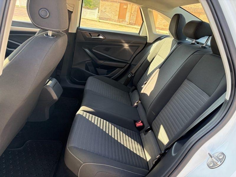 Volkswagen Jetta S Auto 2022