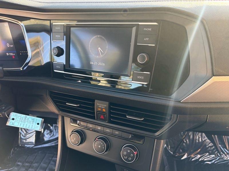 Volkswagen Jetta S Auto 2022