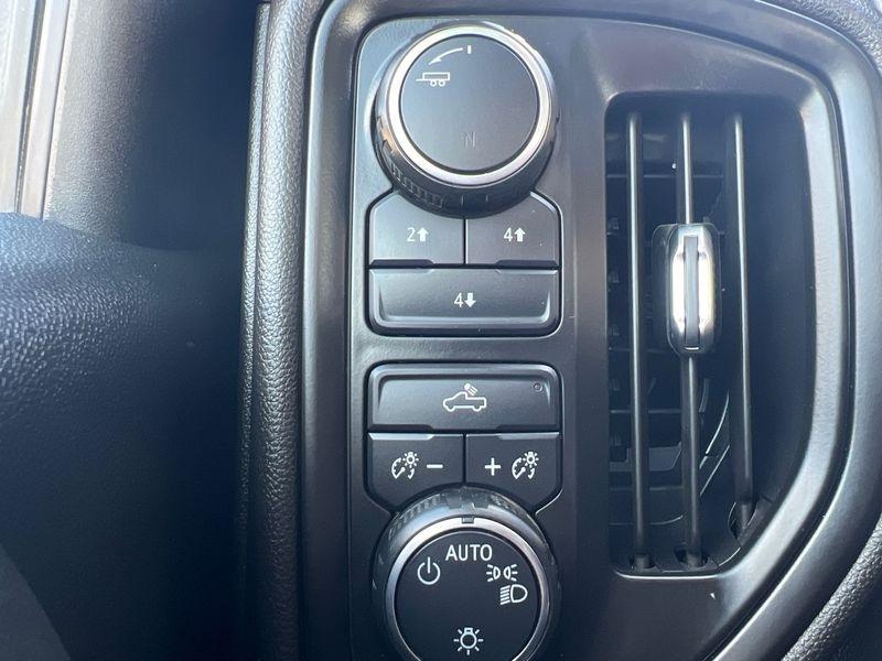 Chevrolet Silverado 2500HD 4WD Reg Cab 142" Work Truck 2020