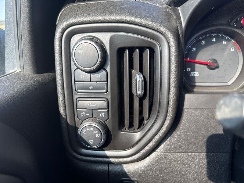 Chevrolet Silverado 2500HD 4WD Reg Cab 142" Work Truck 2020