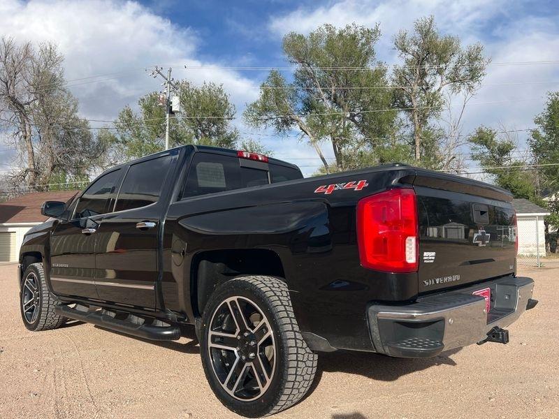 Chevrolet Silverado 1500 4WD Crew Cab 143.5" LTZ w/1LZ 2016