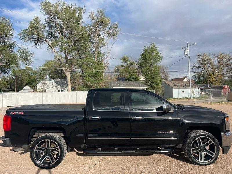 Chevrolet Silverado 1500 4WD Crew Cab 143.5" LTZ w/1LZ 2016