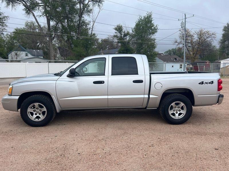 Dodge Dakota 4WD Quad Cab 131" SLT 2007