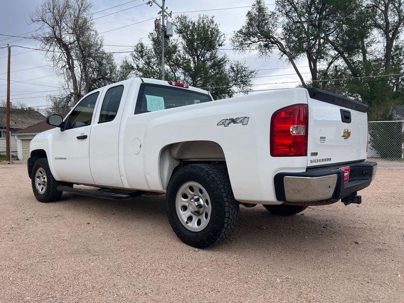 Chevrolet Silverado 1500 4WD Ext Cab 143.5" Work Truck 2012
